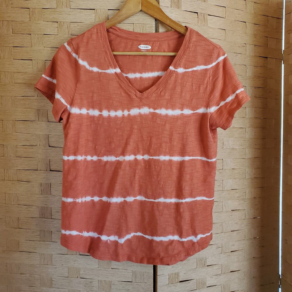 Old Navy Tee Size Medium Orange Striped Short Sleeve V-Neck